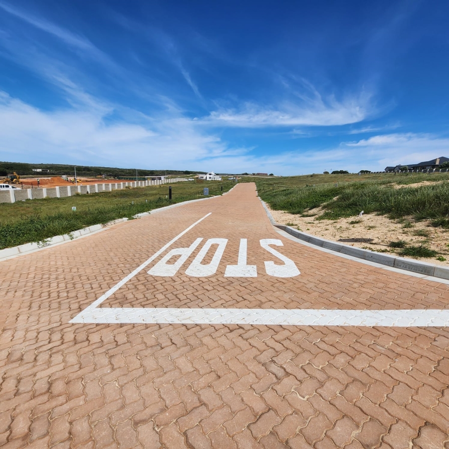 3 Bedroom Property for Sale in Stilbaai Wes Western Cape